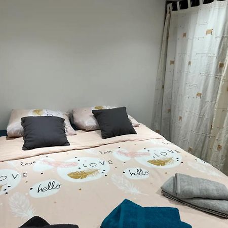 Un Instant De Bonheur Apartment Grasse Exterior photo
